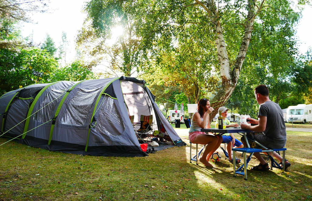 Pour tentes, caravanes, camping-cars